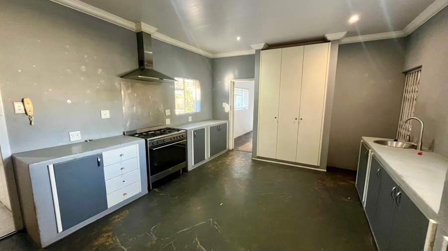 3 Bedroom Property for Sale in Flamwood North West
